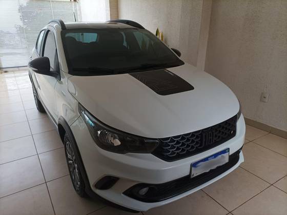 FIAT ARGO 1.8 E.TORQ FLEX TREKKING AT6